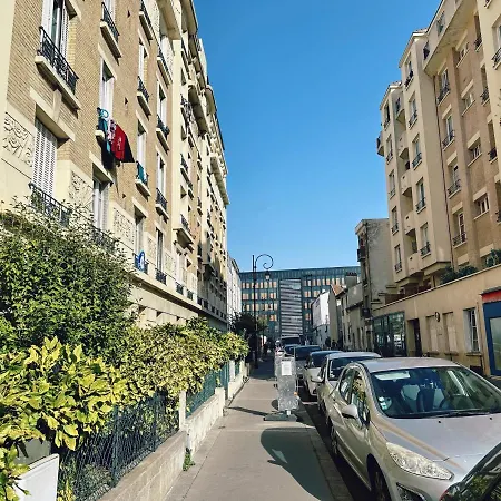 Cosy Near La Defense Paris Tranports Free Parking